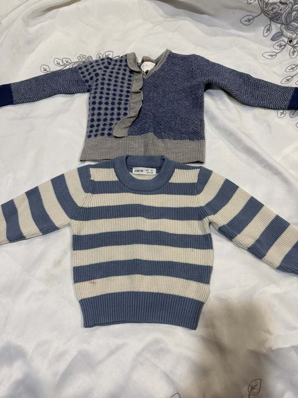 SHEIN Toddler Blue and White Striped Sweater and Patterned Cardigan Set Size US